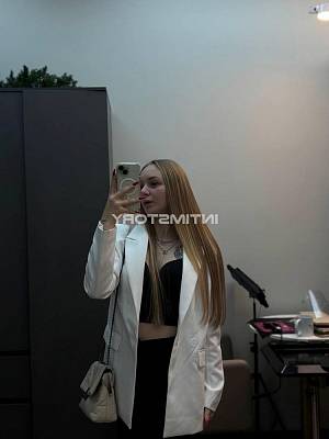 проститутка Алиса фото 8