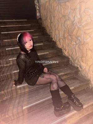 проститутка Алиса фото 8