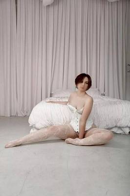 проститутка Leksi с формами фото 4