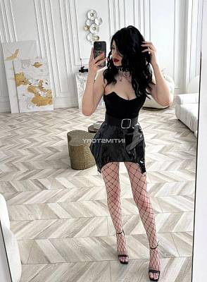 проститутка Эмилия фото 1