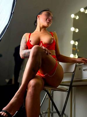 проститутка Леона фото 9