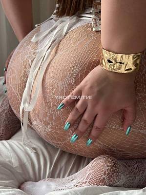 проститутка Алиса фото 4