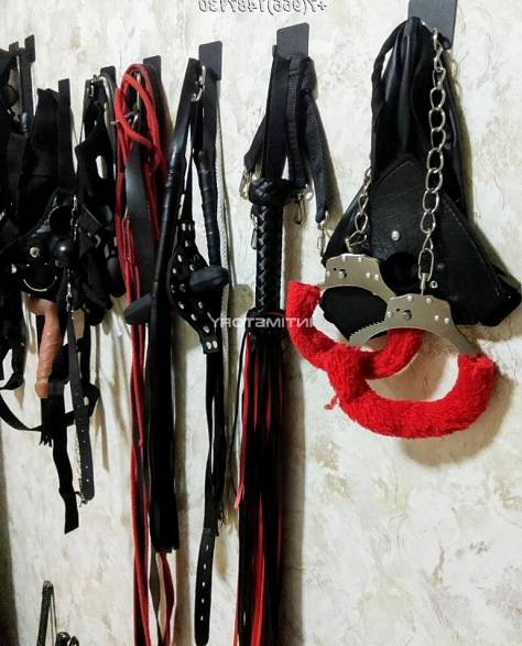 ГОСПОЖИ ВЛАСТНЫЕ МАРИНА   И КАТЯ