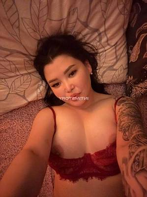 проститутка Сяду на лицо фото 4