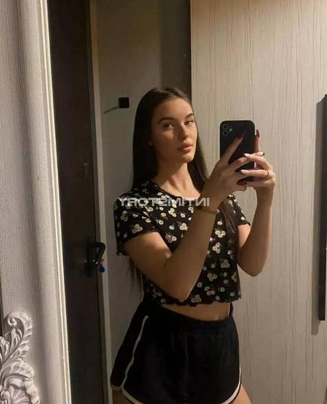 Настя студентка