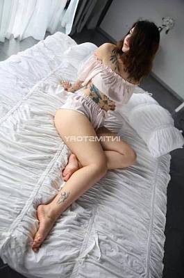 проститутка Мия фото 8