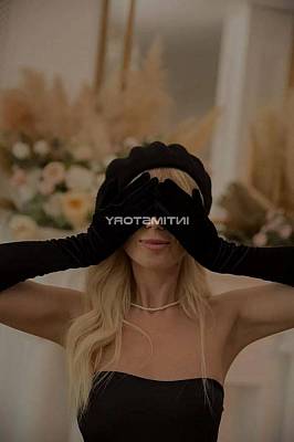 проститутка Лена фото 1